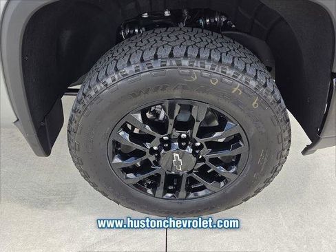New 2026 Chevrolet Silverado 2500 Custom w/ Custom Value Package AWD/4WD image 19