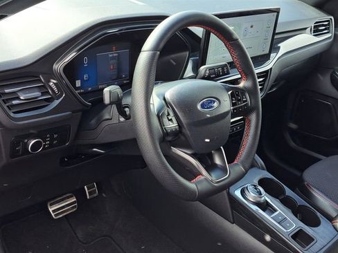 Certified 2024 Ford Escape ST-Line w/ Tech Pack #1 image 10