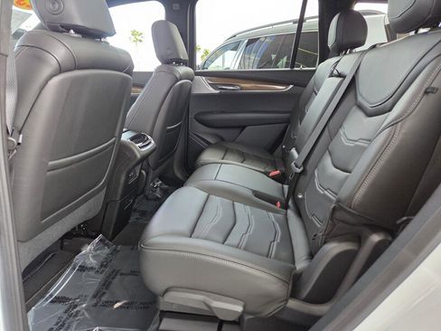 Used 2023 Cadillac XT6 Sport w/ Platinum Package AWD/4WD image 14