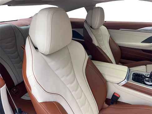 Used 2023 BMW 840i xDrive Coupe image 38