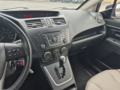Used 2012 MAZDA MAZDA5 Grand Touring FWD image 24