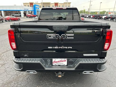 Used 2021 GMC Sierra 1500 Elevation w/ LPO, Elevation Black Package AWD/4WD image 6