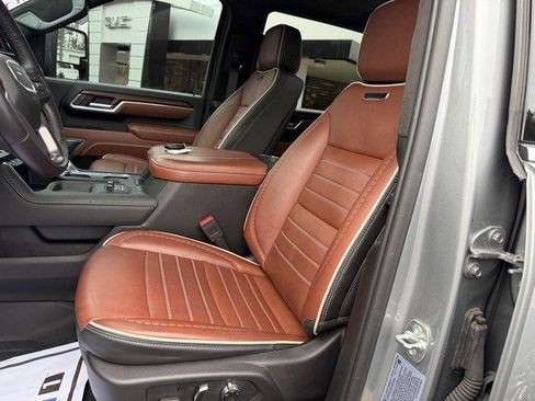 Certified 2025 GMC Sierra 2500 Denali Ultimate image 16