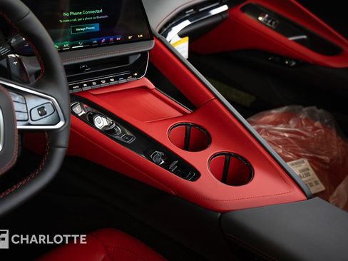 Used 2026 Chevrolet Corvette Stingray Preferred Conv w/ Z51 Performance Package RWD image 21