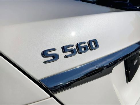 Used 2018 Mercedes-Benz S 560 4MATIC Sedan image 30