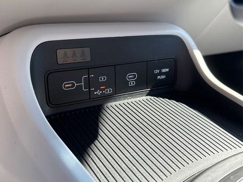 Used 2024 Hyundai Kona SEL image 37