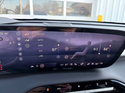 New 2026 Buick Enclave Avenir image 34