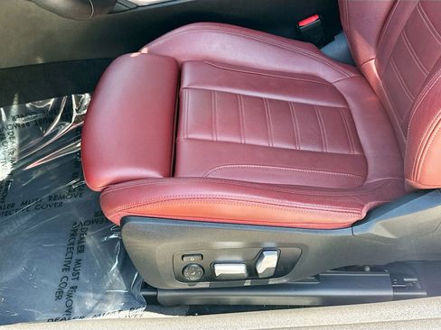 Used 2022 BMW 430i Coupe w/ M Sport Package RWD image 16