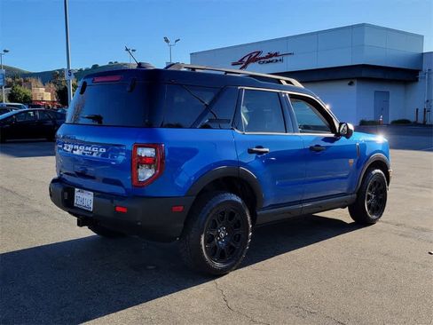 Used 2025 Ford Bronco Sport Badlands image 4