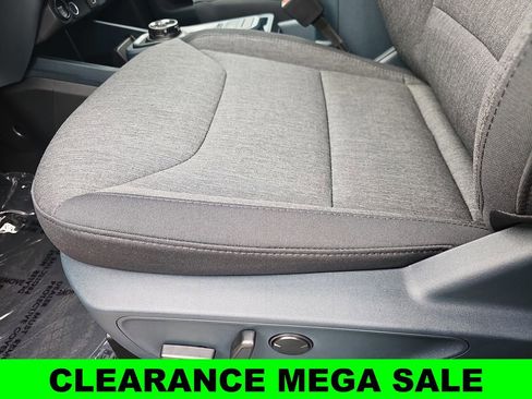 New 2025 Ford Maverick XLT w/ Equipment Group 301A image 28