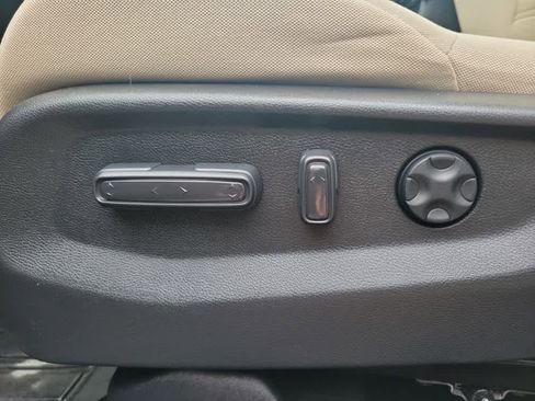 Used 2017 Honda CR-V EX image 24