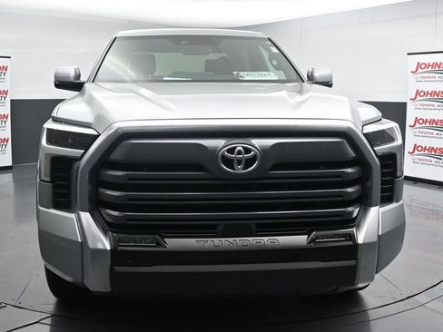 Used 2026 Toyota Tundra Limited image 3