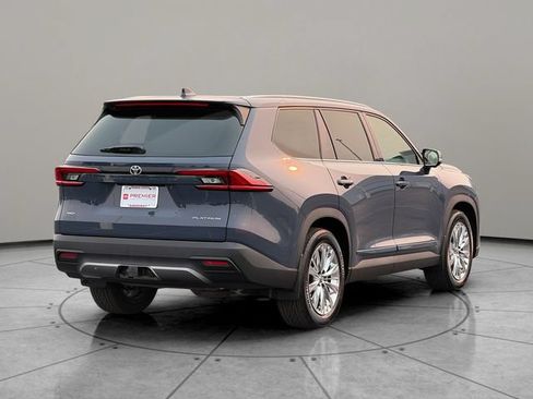 Certified 2025 Toyota Grand Highlander AWD image 6