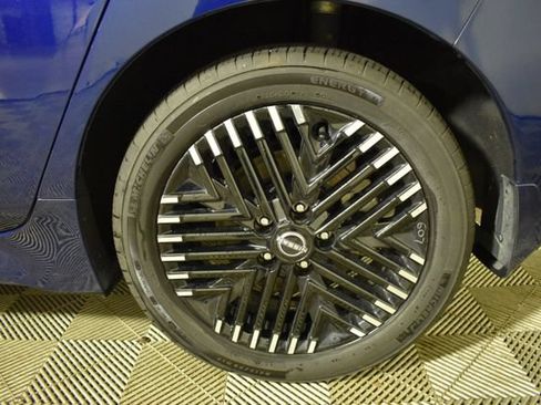 Certified 2025 Nissan Leaf SV Plus FWD image 41