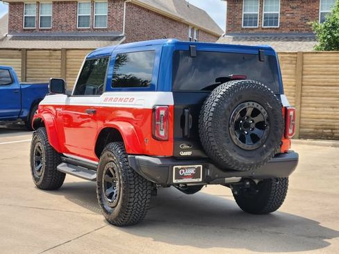 Used 2025 Ford Bronco Stroppe Edition AWD/4WD image 3