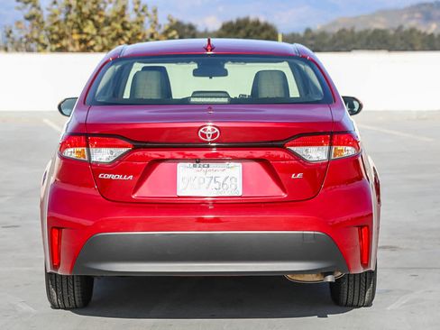 Used 2024 Toyota Corolla LE image 7