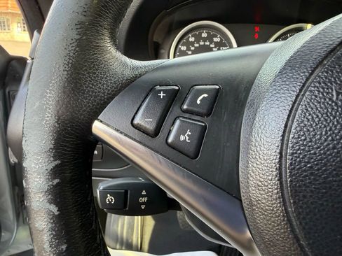 Used 2006 BMW 650i Convertible image 28