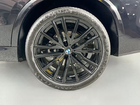 New 2026 BMW X5 xDrive40i w/ M Sport Package image 30