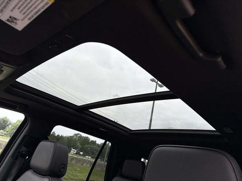 Used 2022 GMC Yukon Denali AWD/4WD image 26