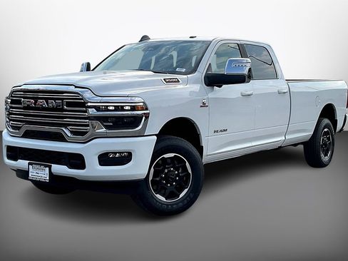 New 2025 RAM 3500 Laramie w/ Towing Technology Group image 2