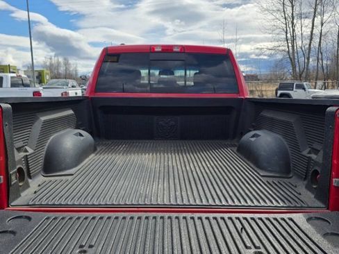 Used 2016 RAM 1500 Classic SLT AWD/4WD image 6