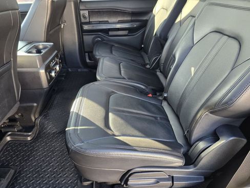 Used 2021 Ford Expedition Limited image 20