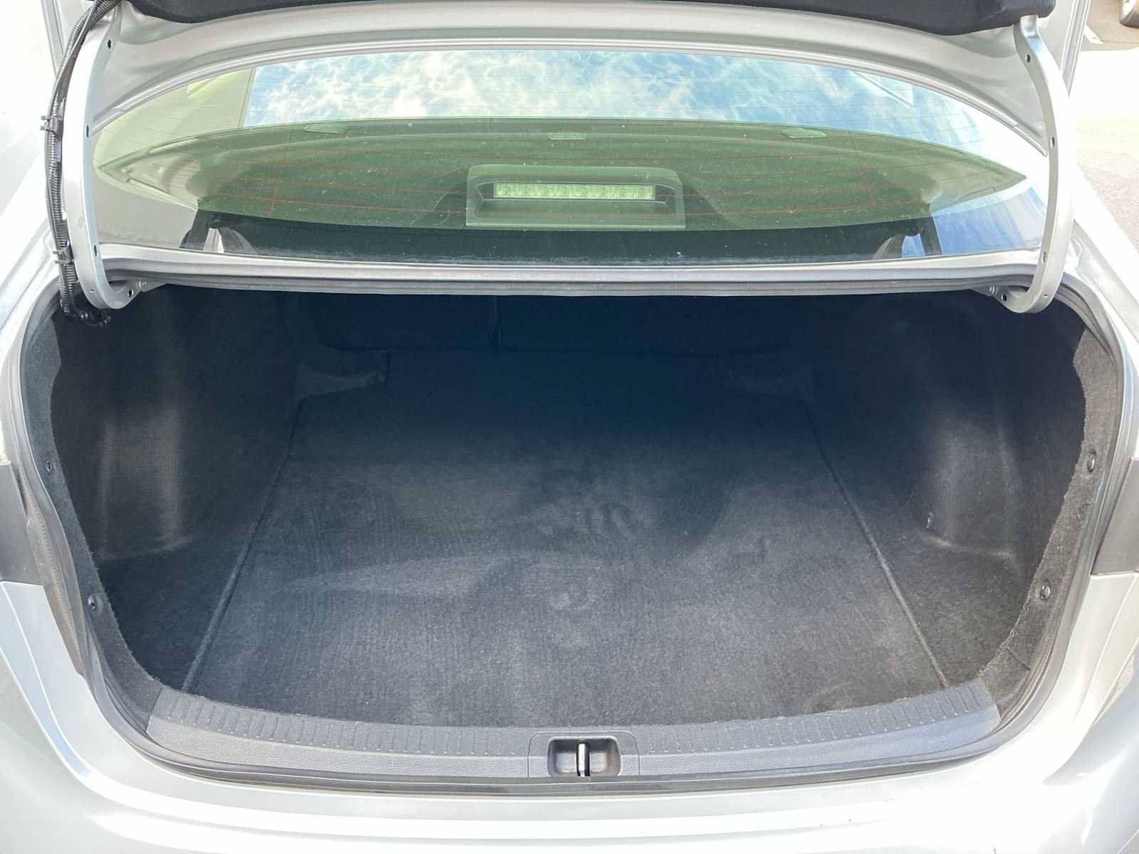Used 2024 Toyota Corolla LE FWD image 23
