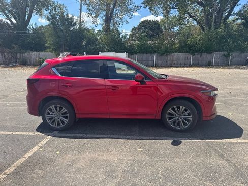 Used 2025 MAZDA CX-5 Signature AWD/4WD image 4