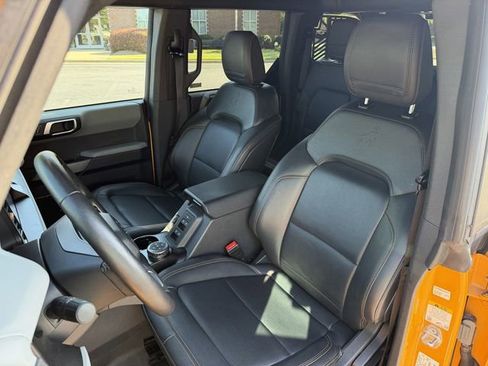Used 2022 Ford Bronco Badlands AWD/4WD image 15