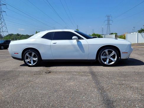 Used 2015 Dodge Challenger R/T w/ Quick Order Package 28B R/T image 21