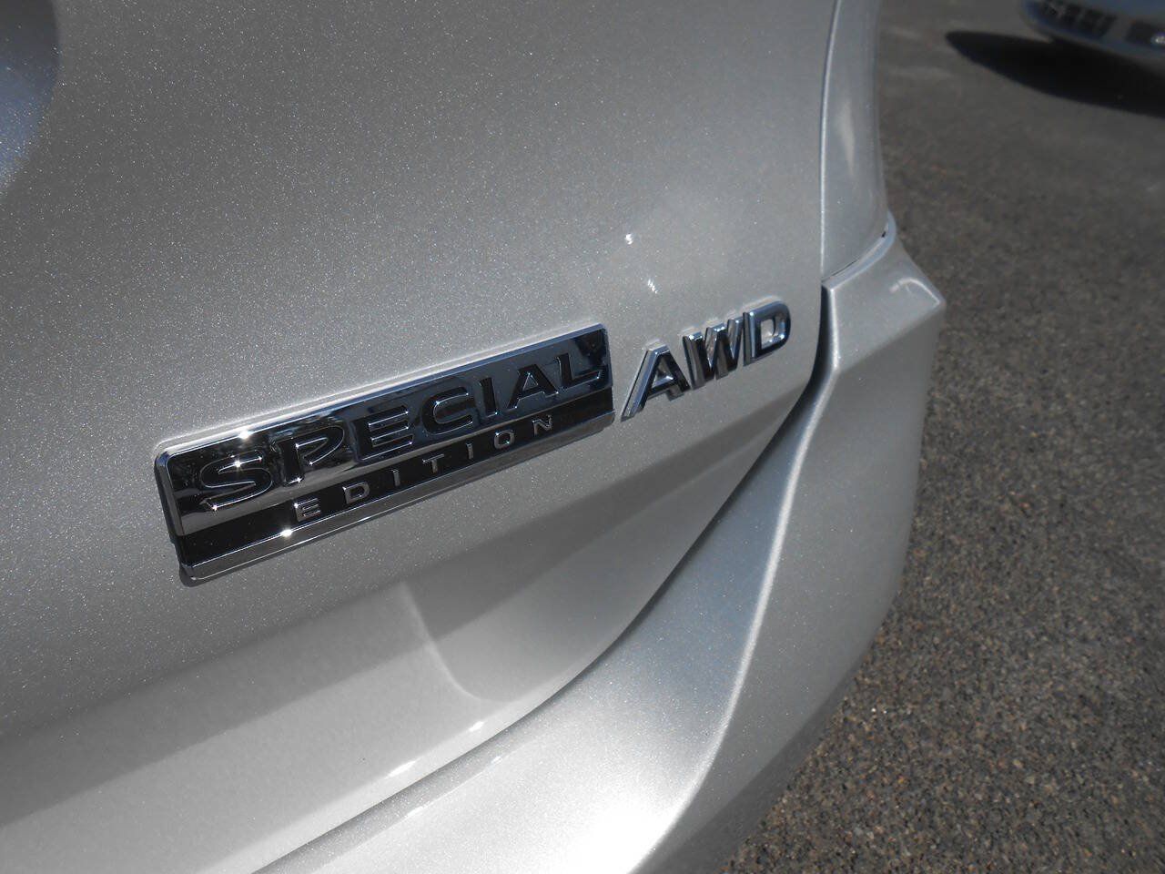 Used 2020 Nissan Rogue S w/ Special Edition Package AWD/4WD image 20