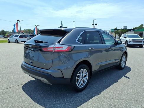 Used 2021 Ford Edge SEL AWD/4WD image 5