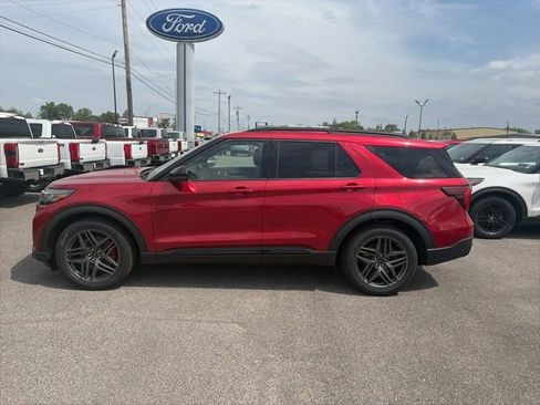 New 2026 Ford Explorer ST AWD/4WD image 3