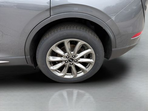 Used 2021 Lincoln Corsair AWD w/ Premium Package image 20