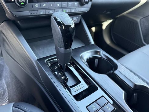 New 2026 Subaru Outback Premium image 30