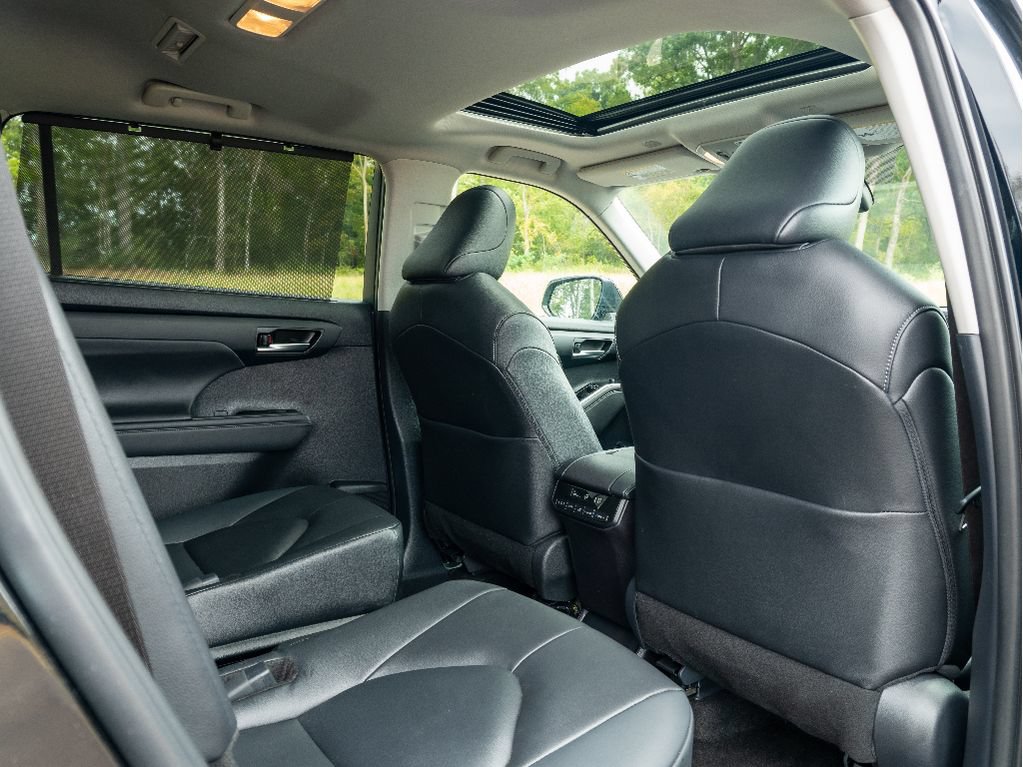Used 2026 Toyota Highlander XLE AWD/4WD image 18