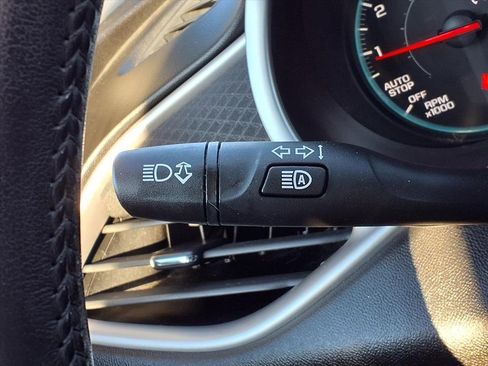 Used 2022 Chevrolet Malibu RS image 19