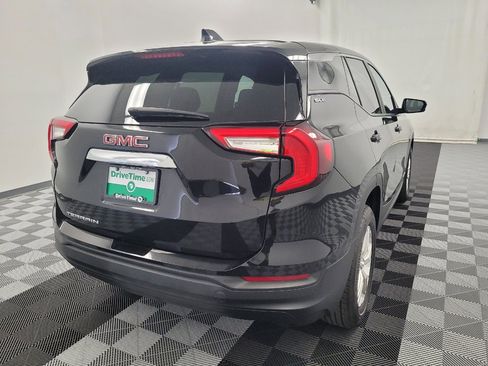 Used 2024 GMC Terrain SLE FWD image 7
