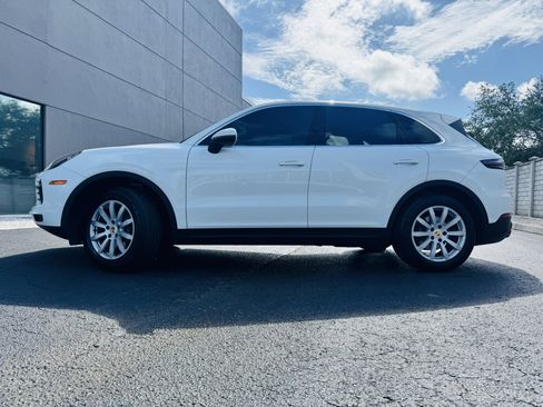 Used 2019 Porsche Cayenne AWD/4WD image 3