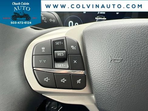 New 2026 Ford Explorer Active AWD/4WD image 17