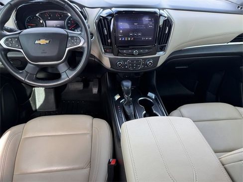 Certified 2023 Chevrolet Traverse LT image 19