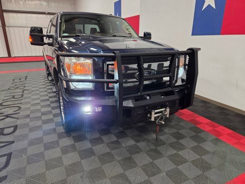 Used 2013 Ford F250 King Ranch w/ FX4 Off Road Pkg image 23