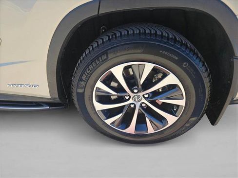 Used 2021 Lexus RX 450hL AWD w/ Premium Package image 9