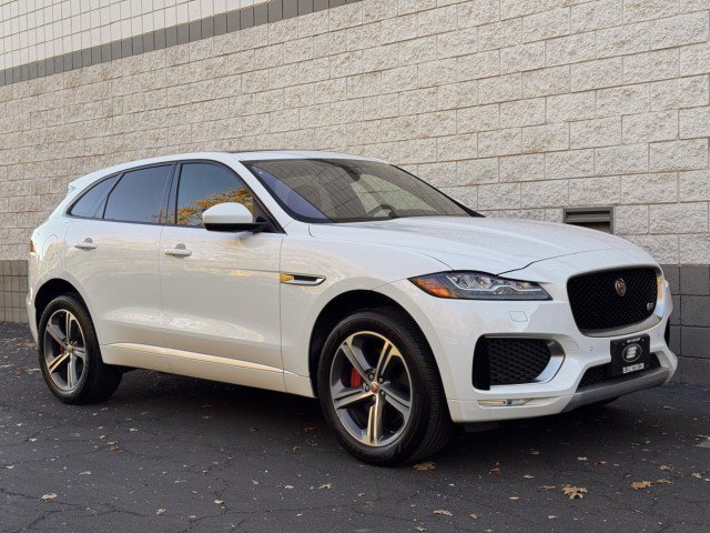 Used 2017 Jaguar F-PACE S AWD/4WD image 18