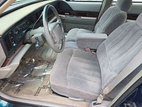 Used 1997 Buick Le Sabre Custom w/ Headliner Lighting Pkg FWD image 8