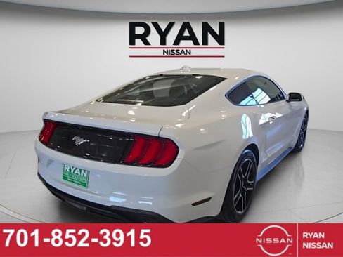 Used 2023 Ford Mustang Coupe RWD image 5