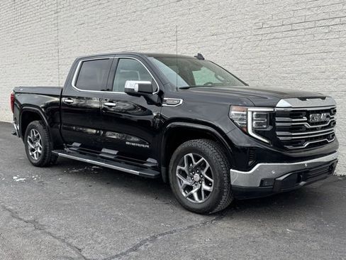 Used 2022 GMC Sierra 1500 SLT w/ SLT Premium Plus Package image 6