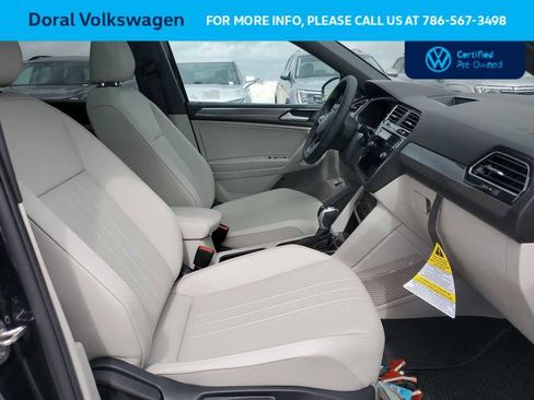 Used 2024 Volkswagen Tiguan SE R-Line FWD image 31
