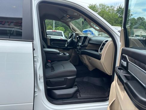 Used 2022 RAM 3500 Big Horn AWD/4WD image 52