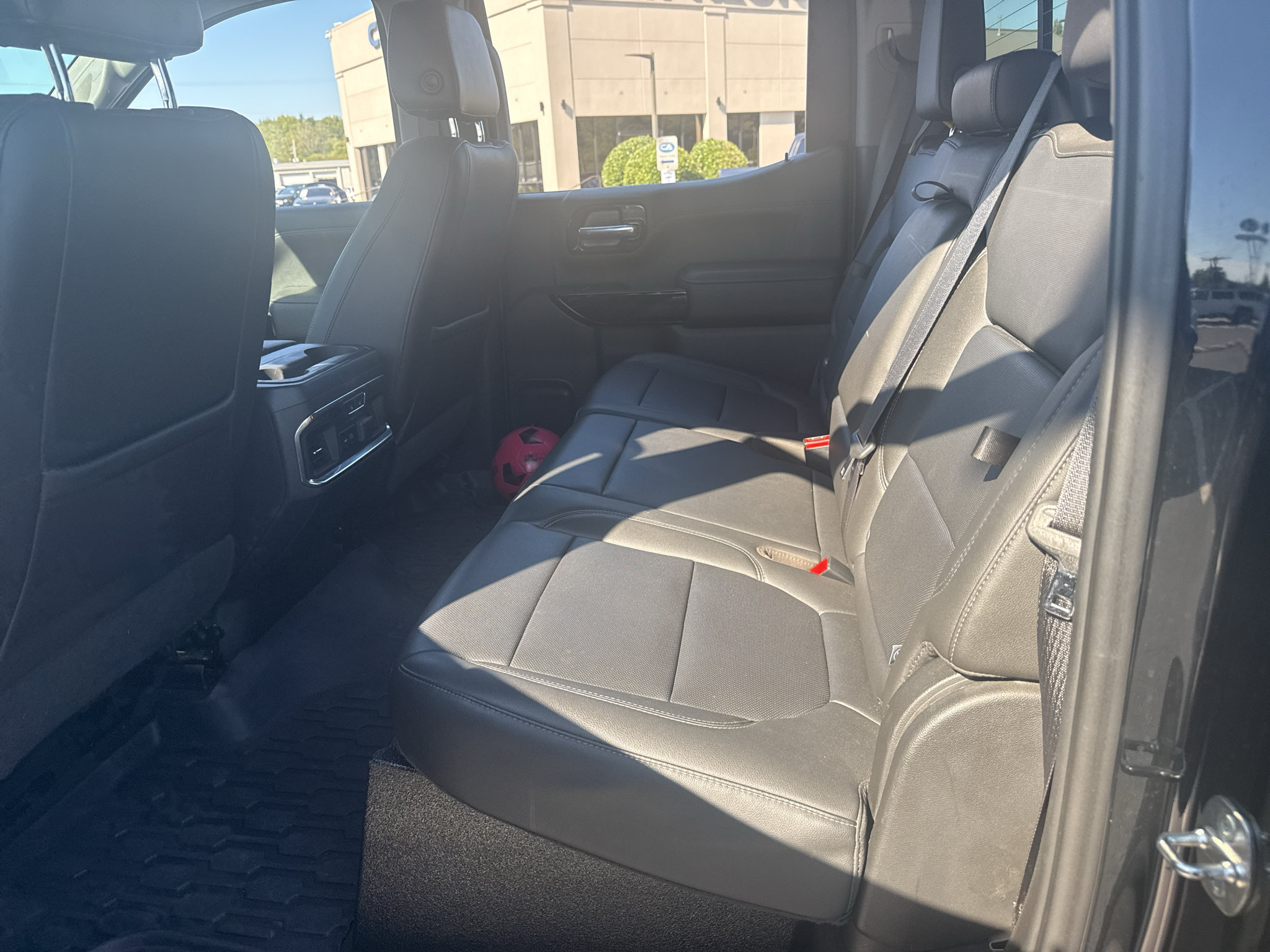 Used 2019 GMC Sierra 1500 SLT w/ SLT Premium Plus Package AWD/4WD image 6